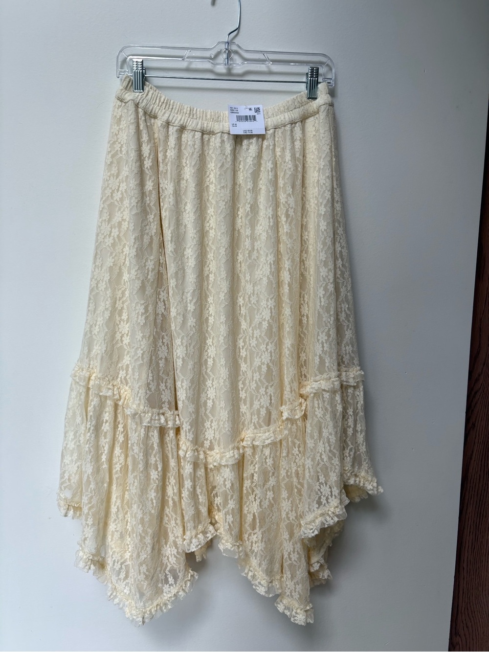 American Eagle Cream Lace Maxi Skirt NWT